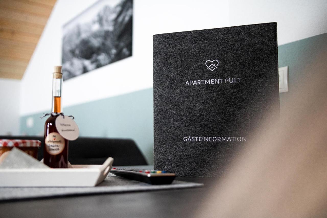 Apartment Pult